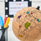 Tripvea - Globe Terrestre en Liège à Colorier 20 cm avec Marqueurs Inclus